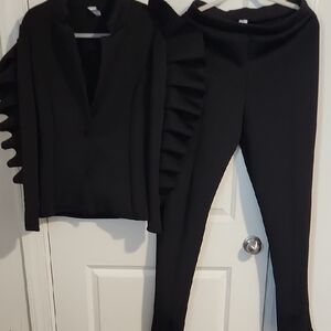 Sleek Black Pantsuit with Fitted Blazer and High-Waisted Pants